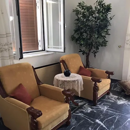 Filippos Villa's *