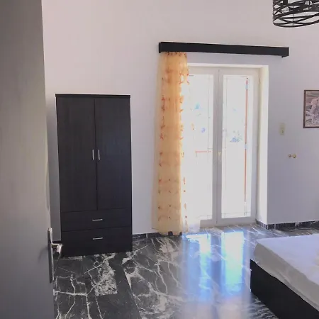 Filippos Villa's شقة *